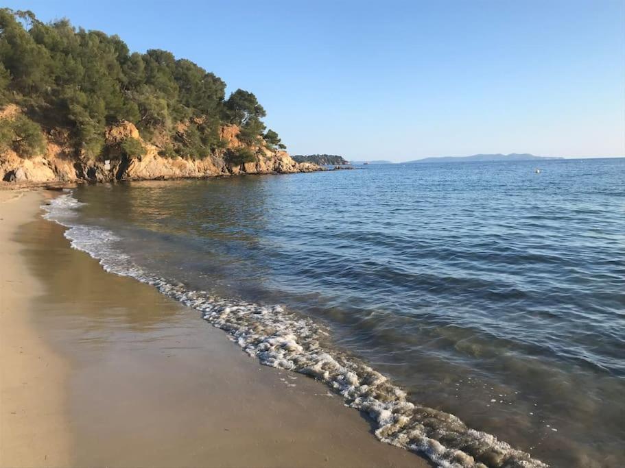 Appartement Plage Piscine Et Tennis Inclus La Londe-les-Maures Extérieur photo